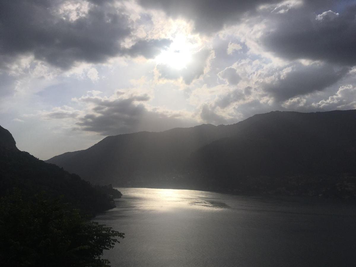 Top Lake View Faggeto Lario Buitenkant foto