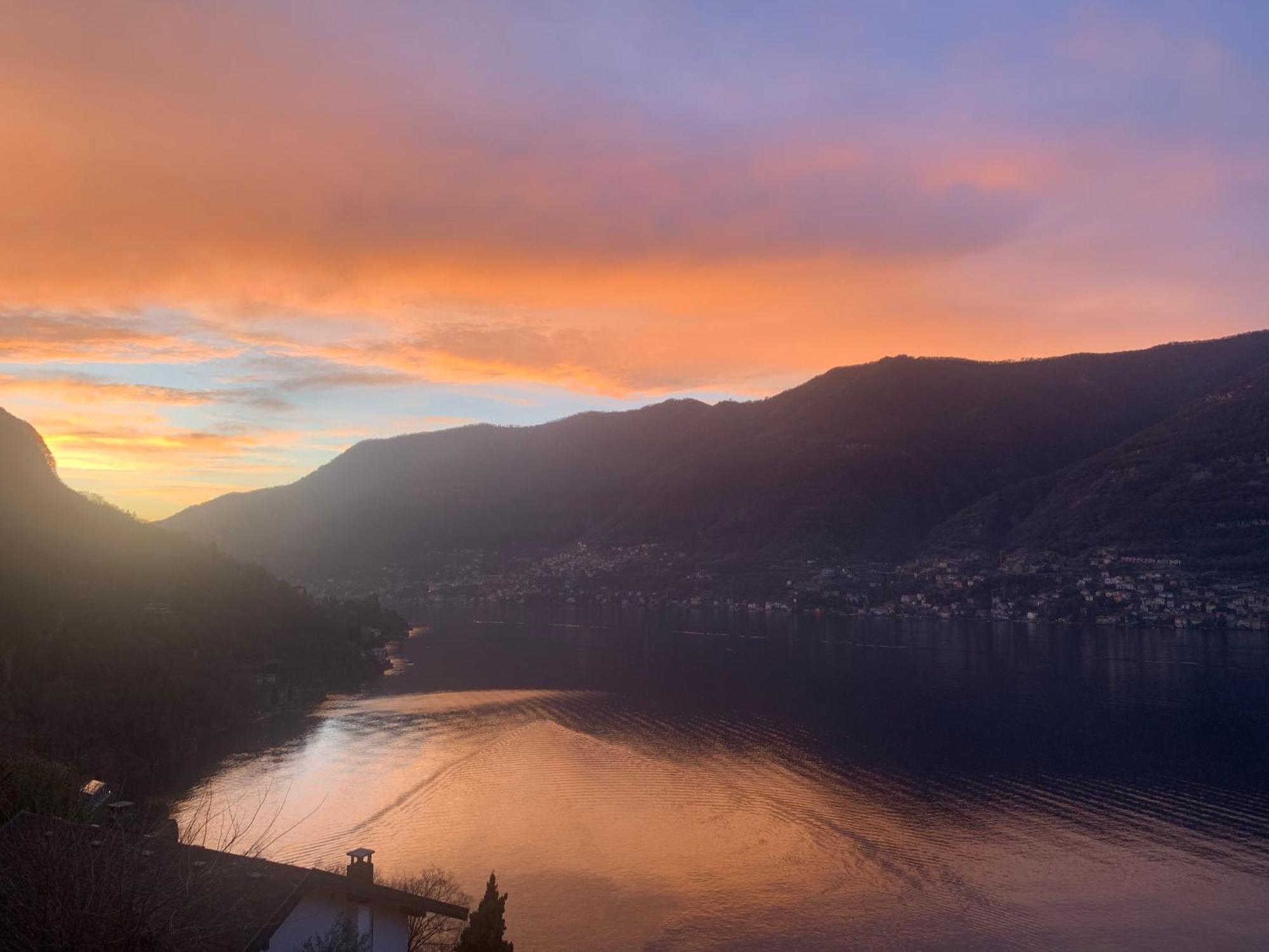 Top Lake View Faggeto Lario Buitenkant foto